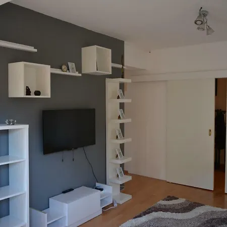 M@d Apartament *
